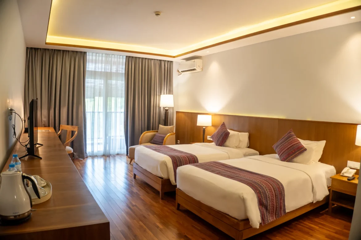 Holiday Room Twin Lake View