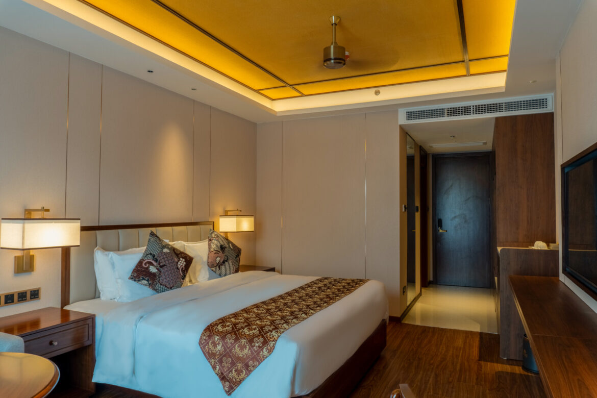 Luxury Sea View King